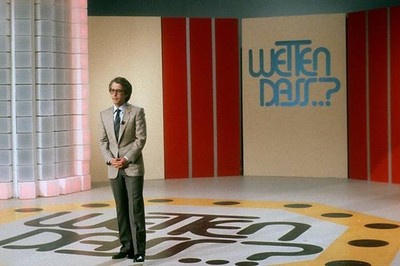Frank Elstner 1st broadcast of the ZDF show Wetten dass am in Dus- 1981 Photo 11
