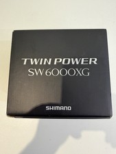 Mulinello fisso Shimano Twin Power SW 6000 XG resistente all'acqua salata 2 pezzi disponibili