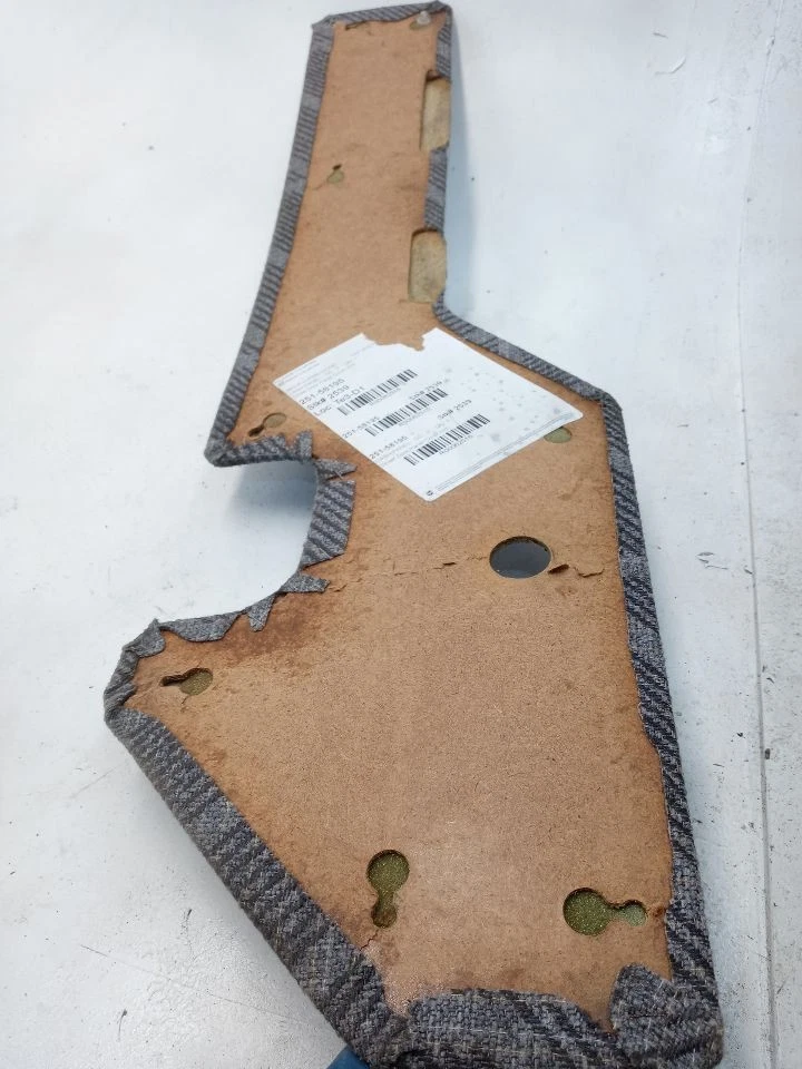 1987-1993 Mazda B2600 Driver Front Left Door Panel Cover Trim OEM Tested  - Image 2 of 4