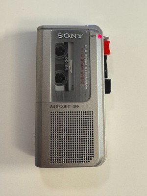 Sony Microcassette Corder M 475 M475 mit Cassette silber grau