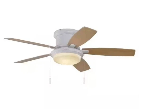 Hampton Bay Roanoke 48 in. Indoor/Outdoor Wet Rated White Ceiling Fan - Image 3 of 3