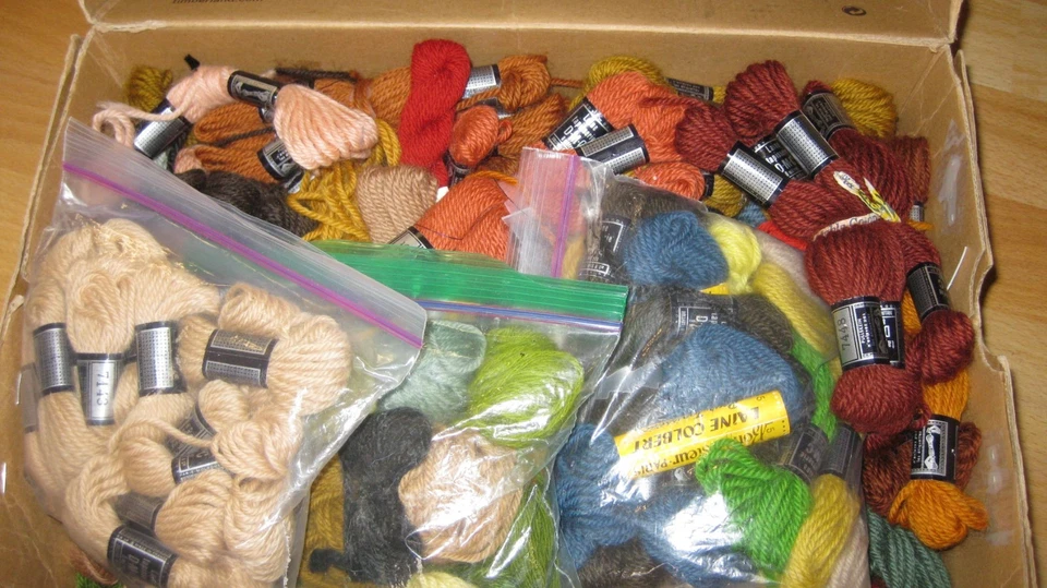 DMC Laine Colbert Laine Tapisserie Tapestry Wool Yarn Lot s of Skeins Vintage - Image 3 of 4