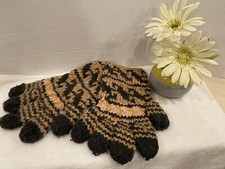 Handmade Women  s Wool Gloves Gray,pink  Yellow. Very Nice. Warm 