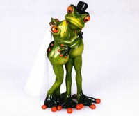 717047 Frosch Brautpaar HellgrüN 13Cm Aus Kunststein Mit Witzigen Details