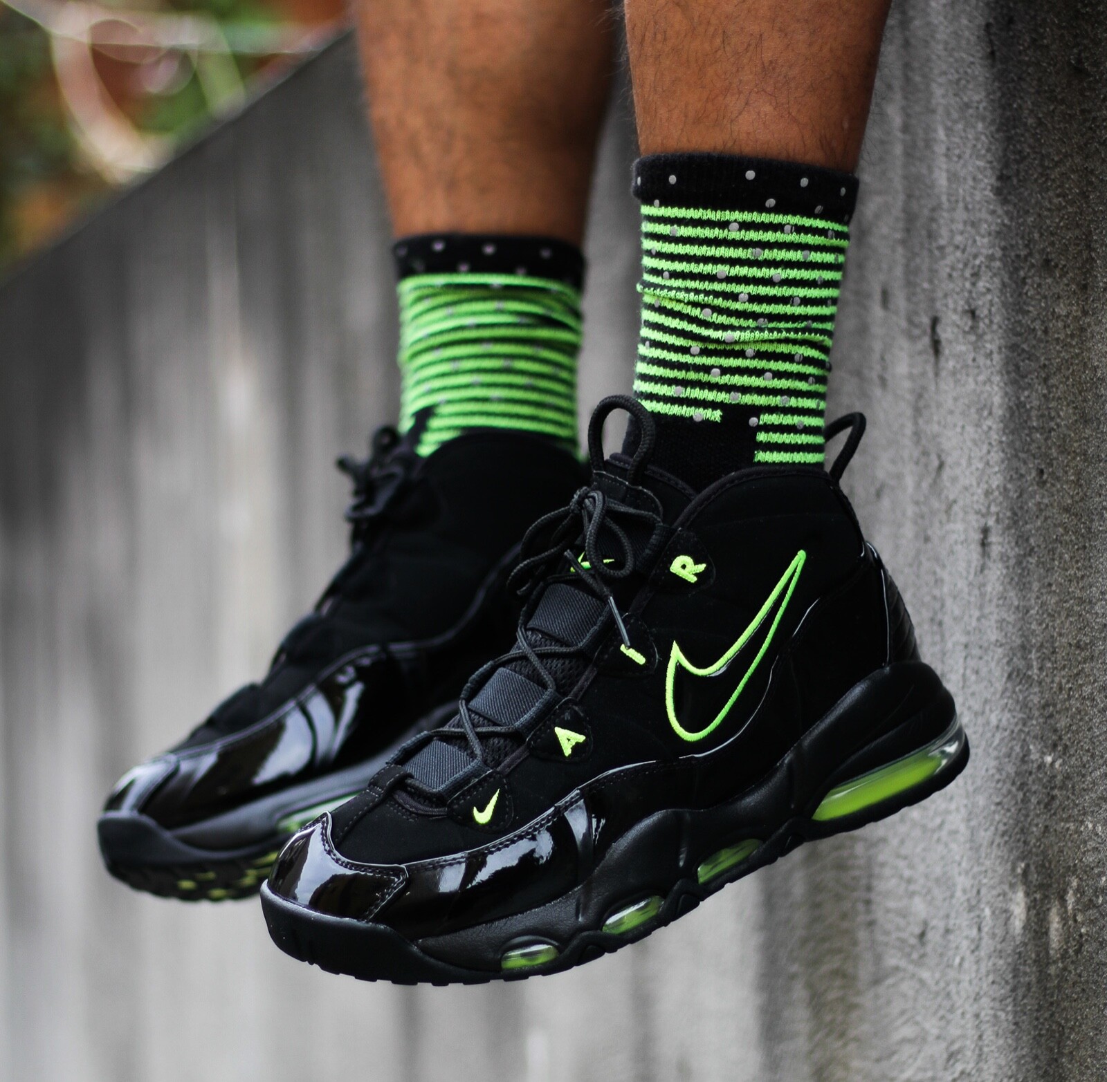 Nike Sneaker Air Max More Uptempo Black Volt Nike Air More Uptempo 