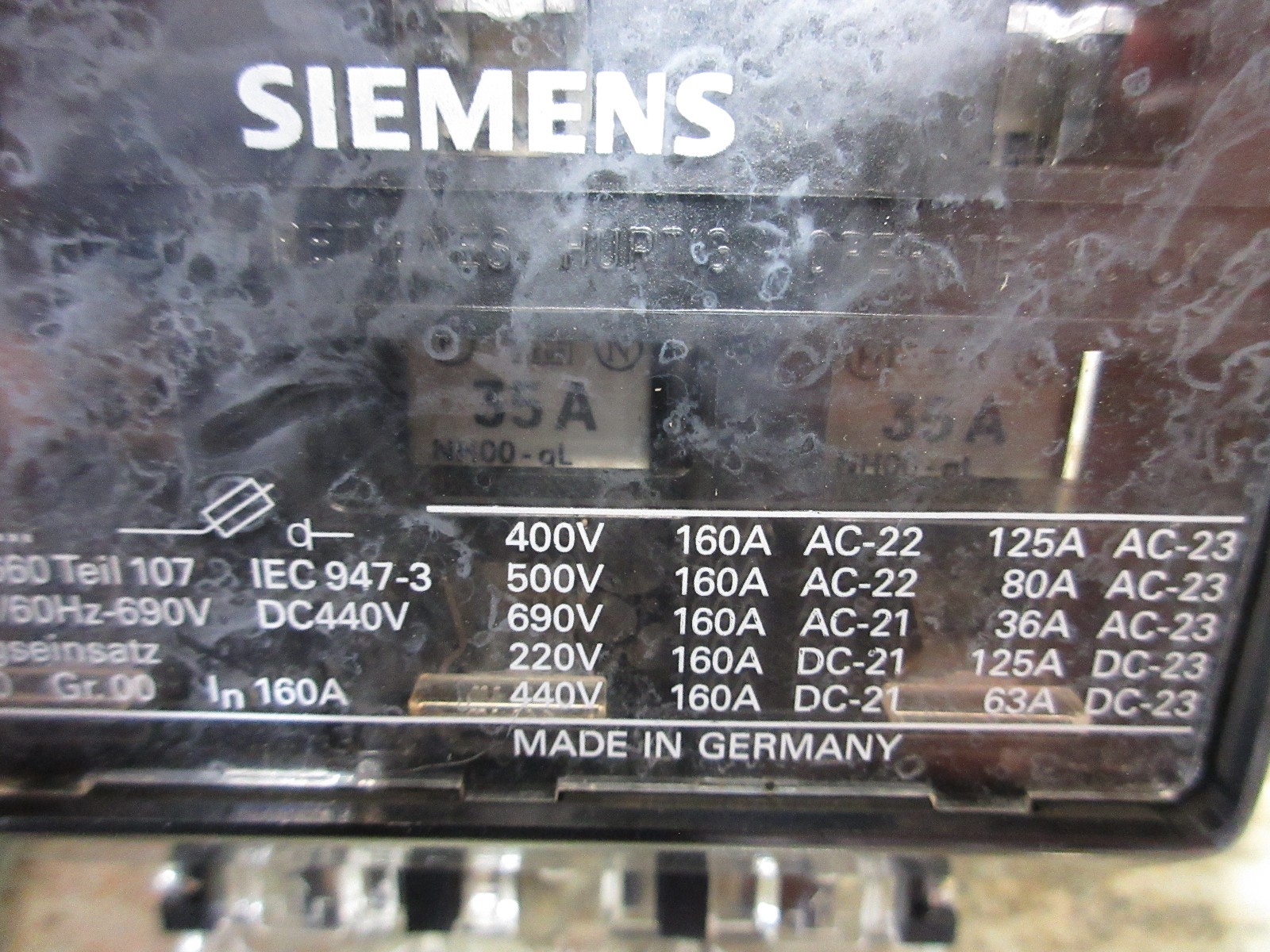 SIEMENS CONTACTOR FUSE SWITCH DISCONNECT 3NP408 DIN VDE 0660 TEIL 107 ...