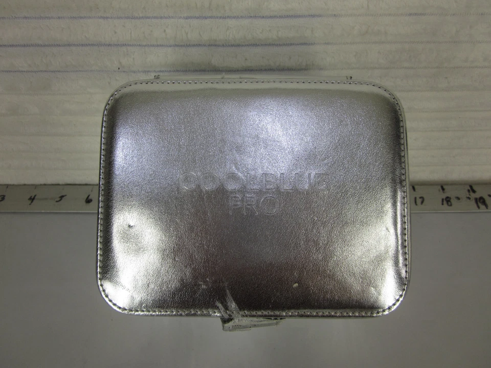 Coolblue Pro Sistema de Luz Blanqueadora de Dientes Bandeja Kit de Silicona Parece Sin Usar con Estuche Foto 2 de 4