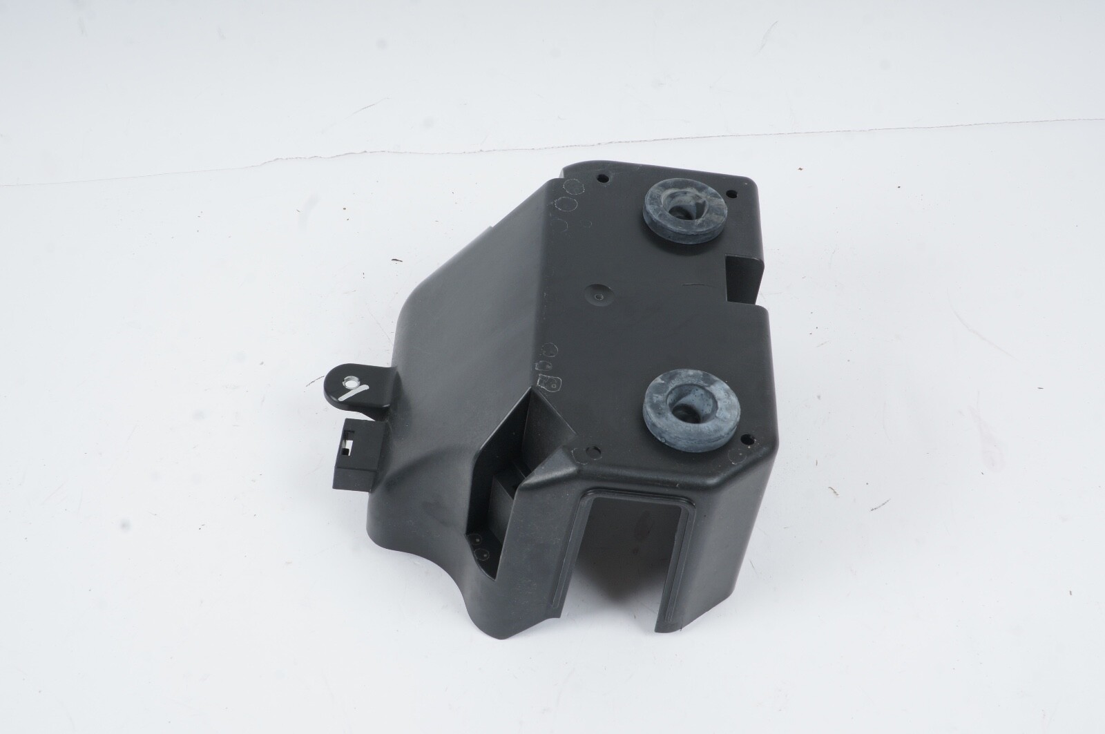 2010 - 2020 Bentley Mulsanne Fuse Relay Junction Box Cover Housing 3y0937405