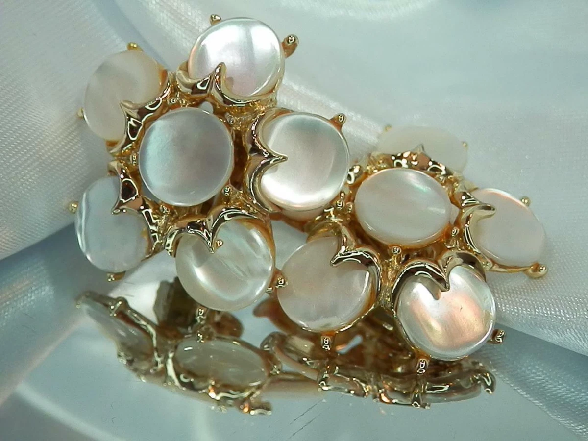 Very clearance beautiful earrings