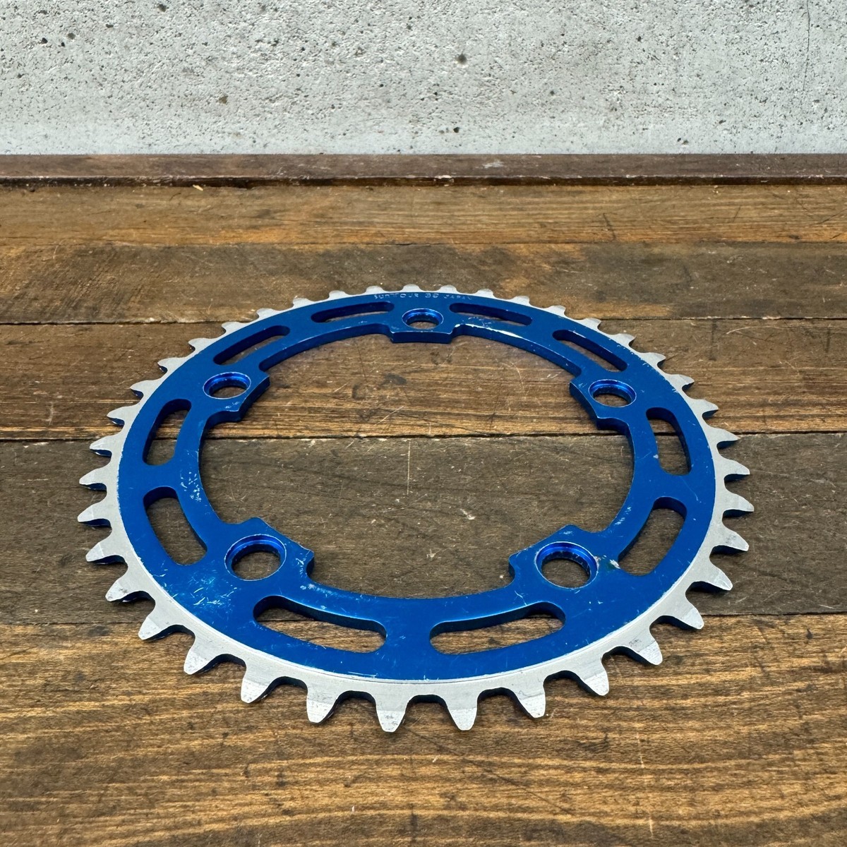 Suntour Old School BMX Chainring 39 Tooth NOS Blue 110 BCD