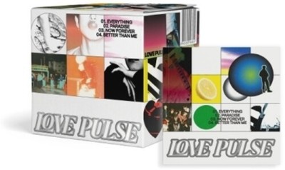 Treasure - Love Pulse - Teume Version - incl. 168pg Photobook, 10 Square Polaroi