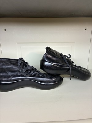 Robert Clergerie Paris Black Leather Lace-Up Platform Wedge Ankle Boots Size 8