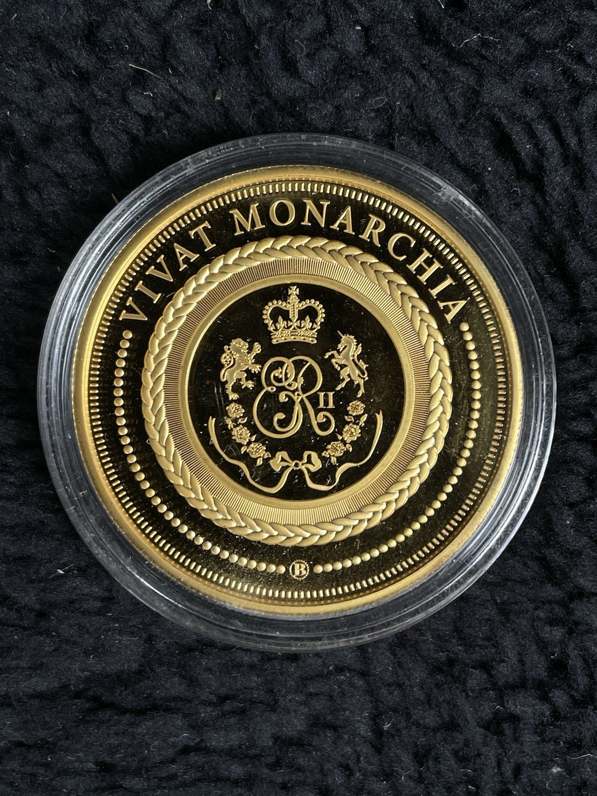 Foto 2 di 2