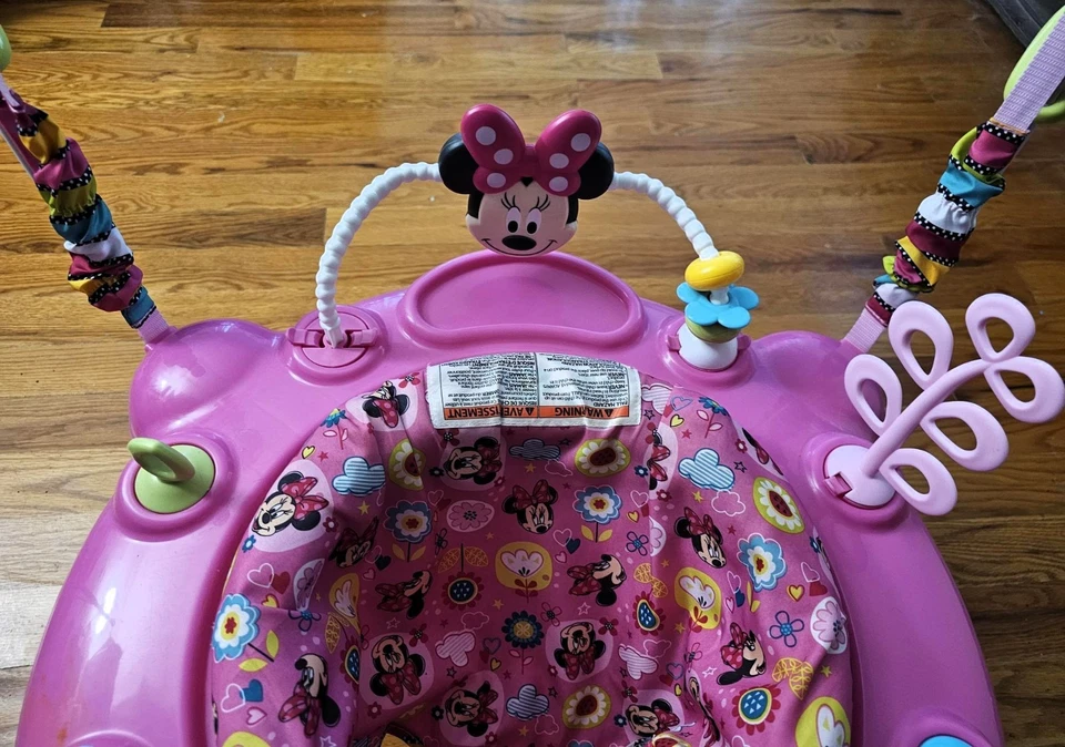 Camiseta Bright Starts Disney Baby Minnie Mouse Peekaboo atividade - Imagem 3 de 4