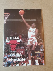 1985-86 Chicago Bulls Basketball pocket Schedule first cover Michael Jordan | eBay