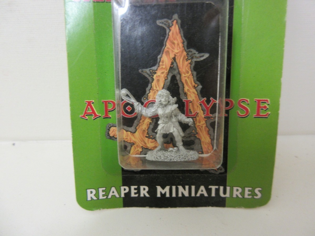 Reaper Miniatures Trissa Cloverhill #02100 - Unpainted Metal Fantasy Figure For RPG Tabletop Games