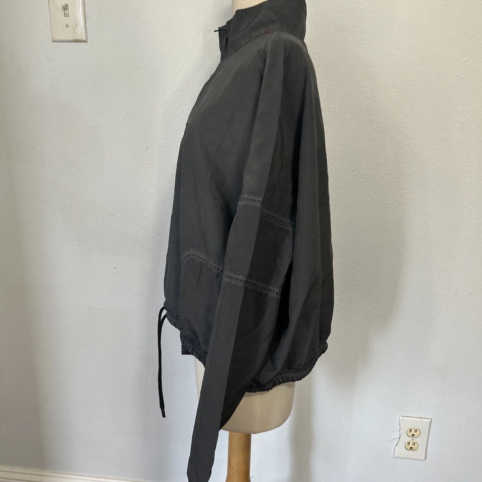 Chaqueta Nike EYBL Mujer’s XL Baloncesto Recortada Gris 2022 Rara Foto 4 de 4