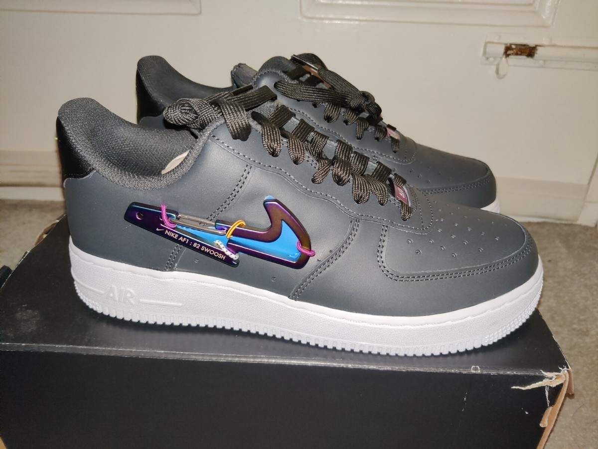 Nike Air Force '07 PRM Carabiner size UK
