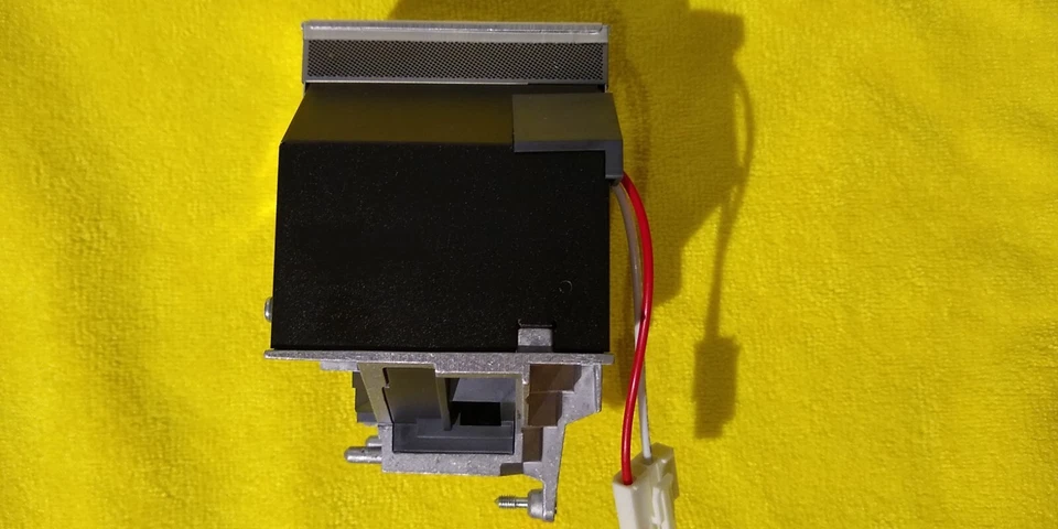 Lámpara proyector de repuesto Infocus IN24 IN24C IN24EP IN26 IN26C SP-LAMP-024 Foto 3 de 4