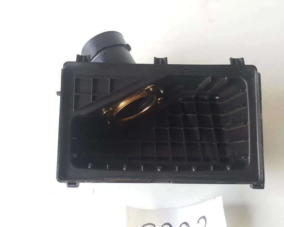 2004-2006 Nissan Maxima 3.5L Air Intake Air Filter Housing Assembly OEM Foto 3 de 4