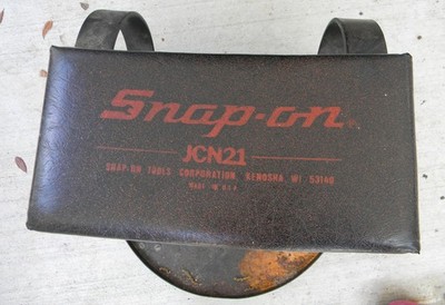Snap-on Creeper Seat Roller Rolling Mechanic Shop Chair JCN21 for
