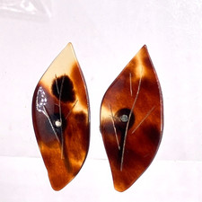 Lucite leaf earrings gold tone metal 3.5cm vintage screw back