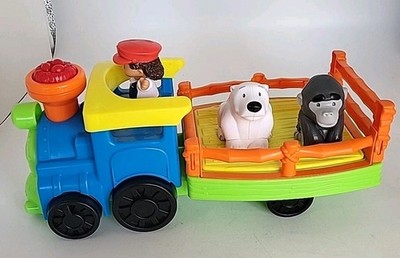 Fisher-Price Little People Choo-Choo Zoo Train with Conductor & 2 Animals Works