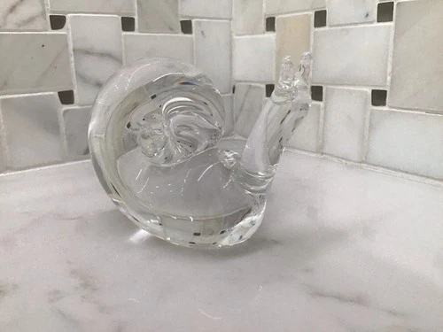 VTG STEUBEN SIGNED CLEAR GLASS CRYSTAL SNAIL FIGURINE OR PAPER WEIGHT