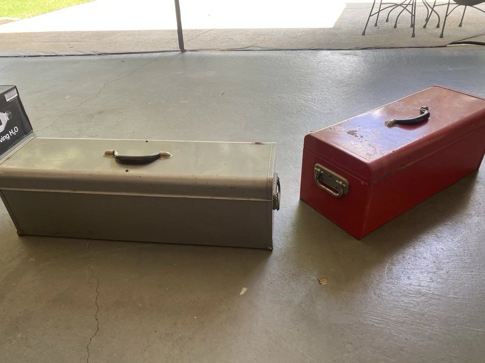 Cajas de herramientas de metal vintage Sears Craftsman con herramientas Foto 3 de 4