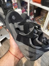 Evolv Eco-Trax USA Woman s Rock Climbing shoes Size 12.5 Black VTR 3D