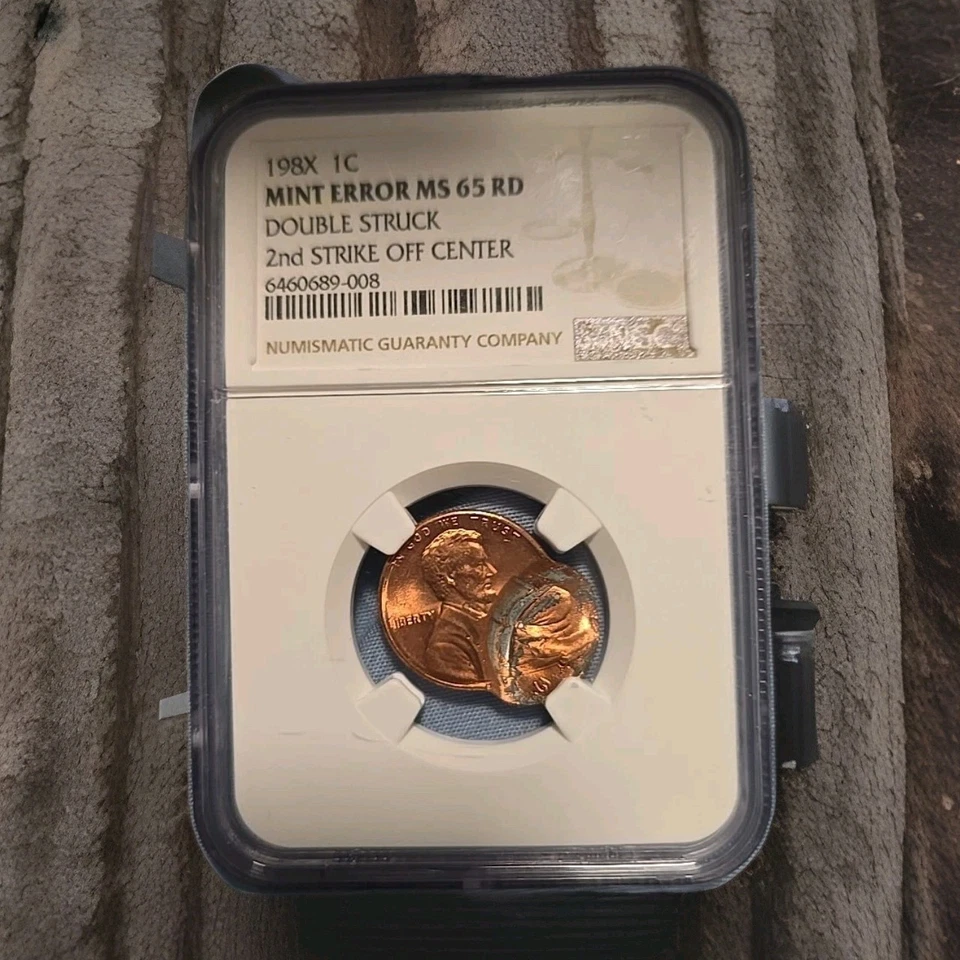 198X Lincoln Cent Double-Struck Off-Center – 2nd Strike Mint Error – NGC MS65 RD - Image 2 of 4