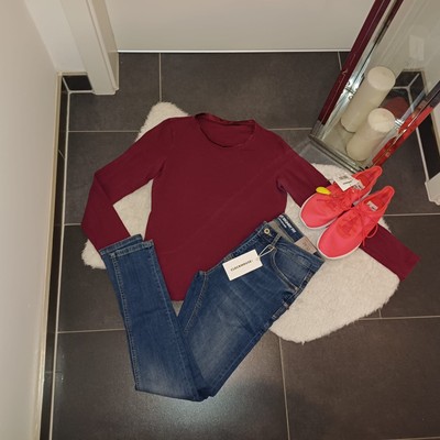 Neu Set Outfit 38 40 TCM beerenton Jeanshose skinny 28/32 stretch TopZustand