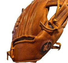 Wilson A2264 Jim Rice Autograph Model RHT Baseball Glove Mitt
