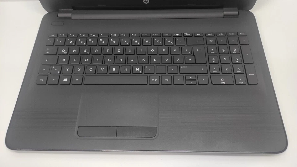 NOTEBOOK HP PAVILION 15-BA052NG AMD A6-7310 8GB RAM 500GB HD WIFI WIN10 - Immagine 2 di 4