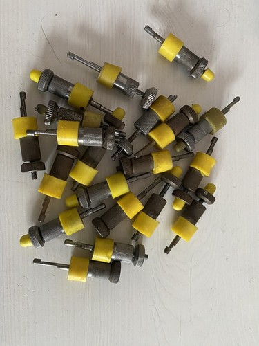 20 X 1/8 Skin Pins