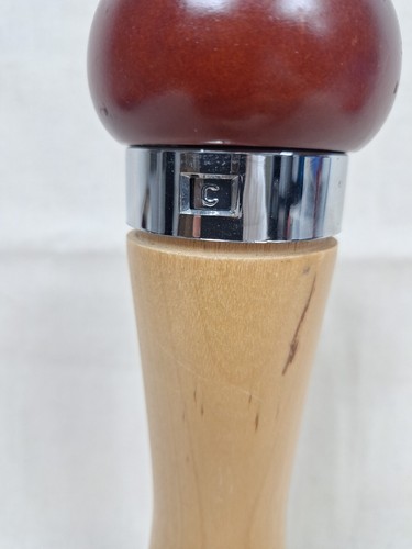 Wm. Bounds Wooden Pepper Grinder Mill Adjustable Grind 2-Tone Wood 12" Tall - Picture 6 of 13