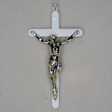 White Plastic Crucifix Cross W/Gold Jesus 4" Tall  x 3 3/16" Wide 6pc. Lot #0368