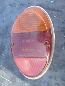 VW Käfer Rücklichtglas Heckleuchte Rücklicht Hassia IGM  3381 IP mit Chromrimg