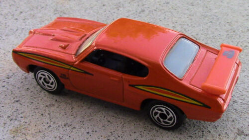 1995 Matchbox Superfast Orange 70 Pontiac GTO The Judge 1/67 Diecast w/ Box - Picture 3 of 4