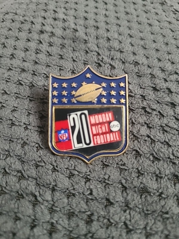 Monday Night Football NFL 20 years Lapel Pin Badge Hat Jacket Vest K564