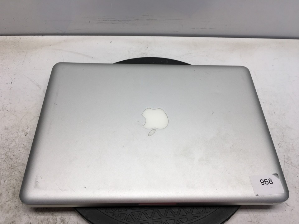 MacBook 13 pouces blanc Intel Core 2 Duo - Ordinateurs