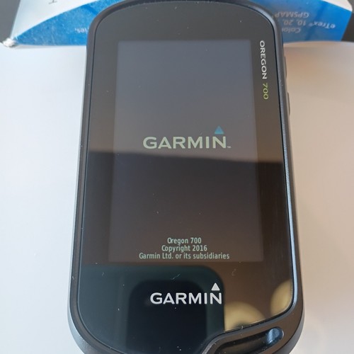Garmin Oregon 700 Handheld GPS Touchscreen - Picture 4 of 11