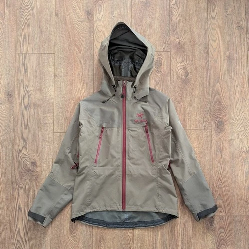 ARC'TERYX Beta AR Gore-Tex Pro Shell Women's Hooded Jacket Size S Outdoor