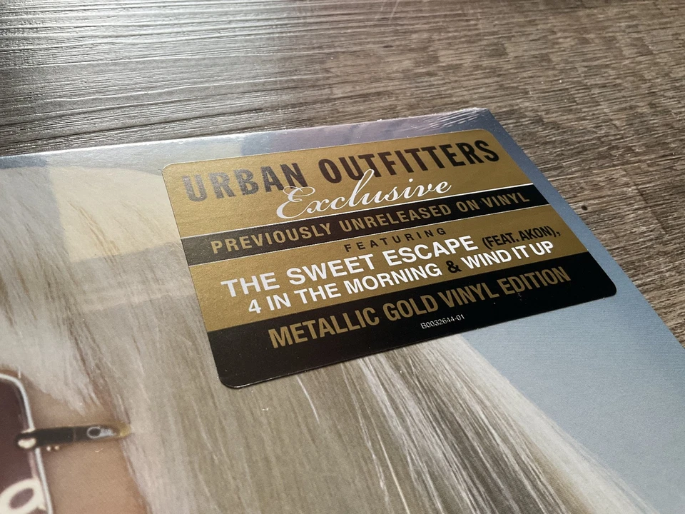 Gwen Stefani - The Sweet Escape Vinyl LP Album - Metallic Gold - NEW & SEALED - Image 2 of 4