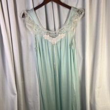 Vintage Gloria Vanderbilt Nightgown Light Blue Nylon Lace Applique READ For Sz M