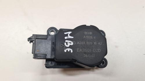 Mercedes-Benz E W211 2004 Stellmotor Heizung Klima 41047324 Diesel 130kW VLU1524