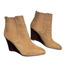 Sam Edelman Wedge Boots Womens Size 8.5 Tan Leather Chelsea Pointed Toe Booties