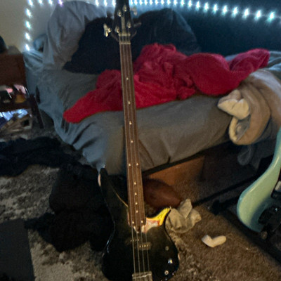 Yamaha Fretless (done at home) Bass - Moderate Wear & Tear - W/ Soft Carry Case