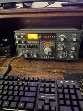 Yaesu FT 101ZD HF Hybrid Ham radio Transciever