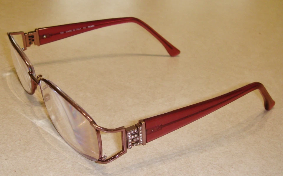 Gafas de mujer FENDI F849R 55 15 538 130 borde completo ovaladas Italia BONITAS Foto 4 de 4